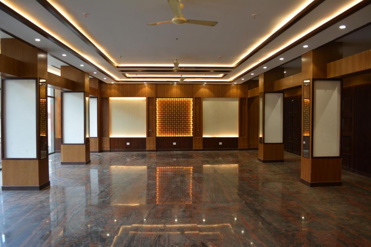 Jjk Rukmini Vilas Hotel & Banquet Muzaffarpur Esterno foto