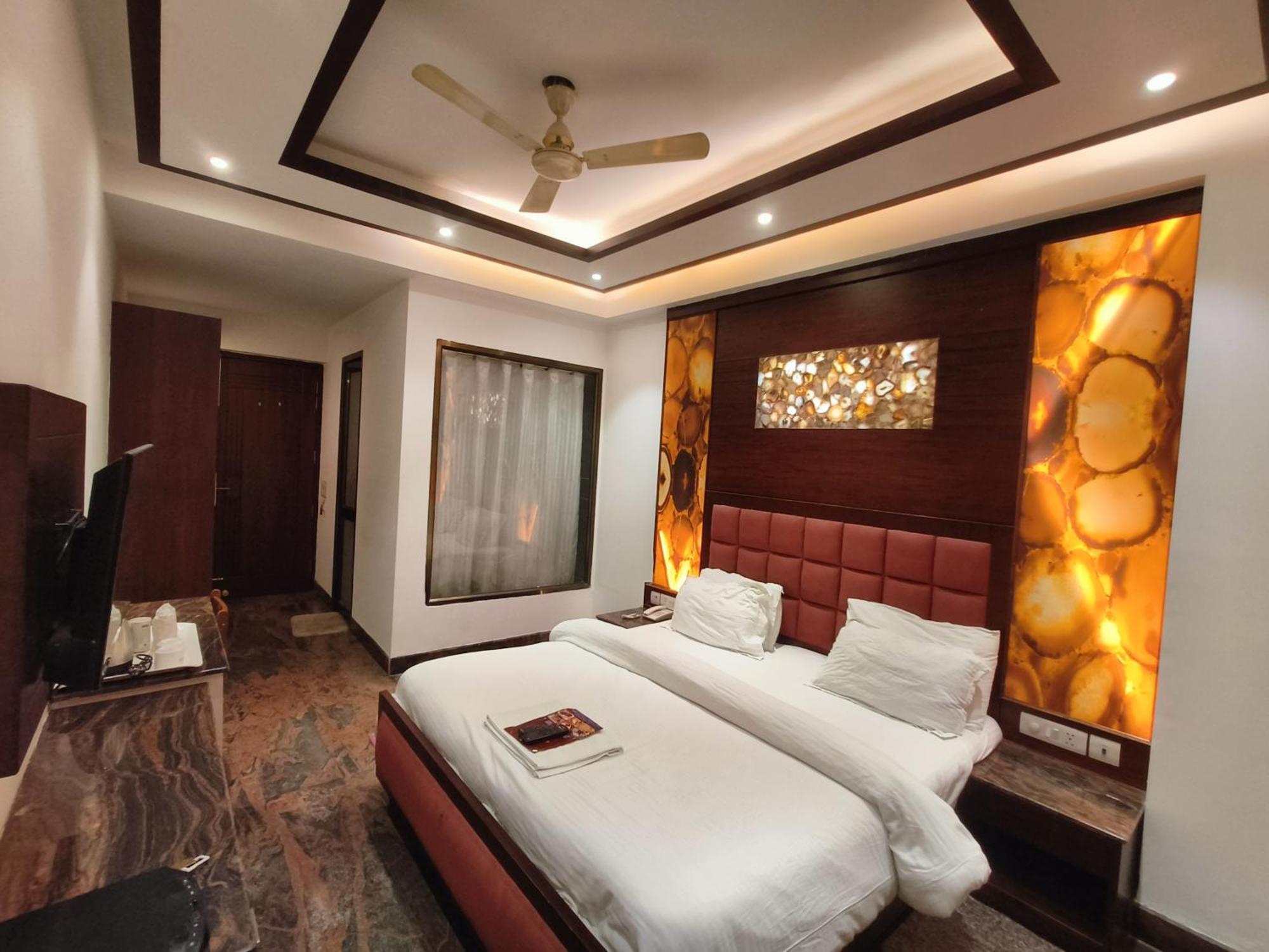 Jjk Rukmini Vilas Hotel & Banquet Muzaffarpur Esterno foto