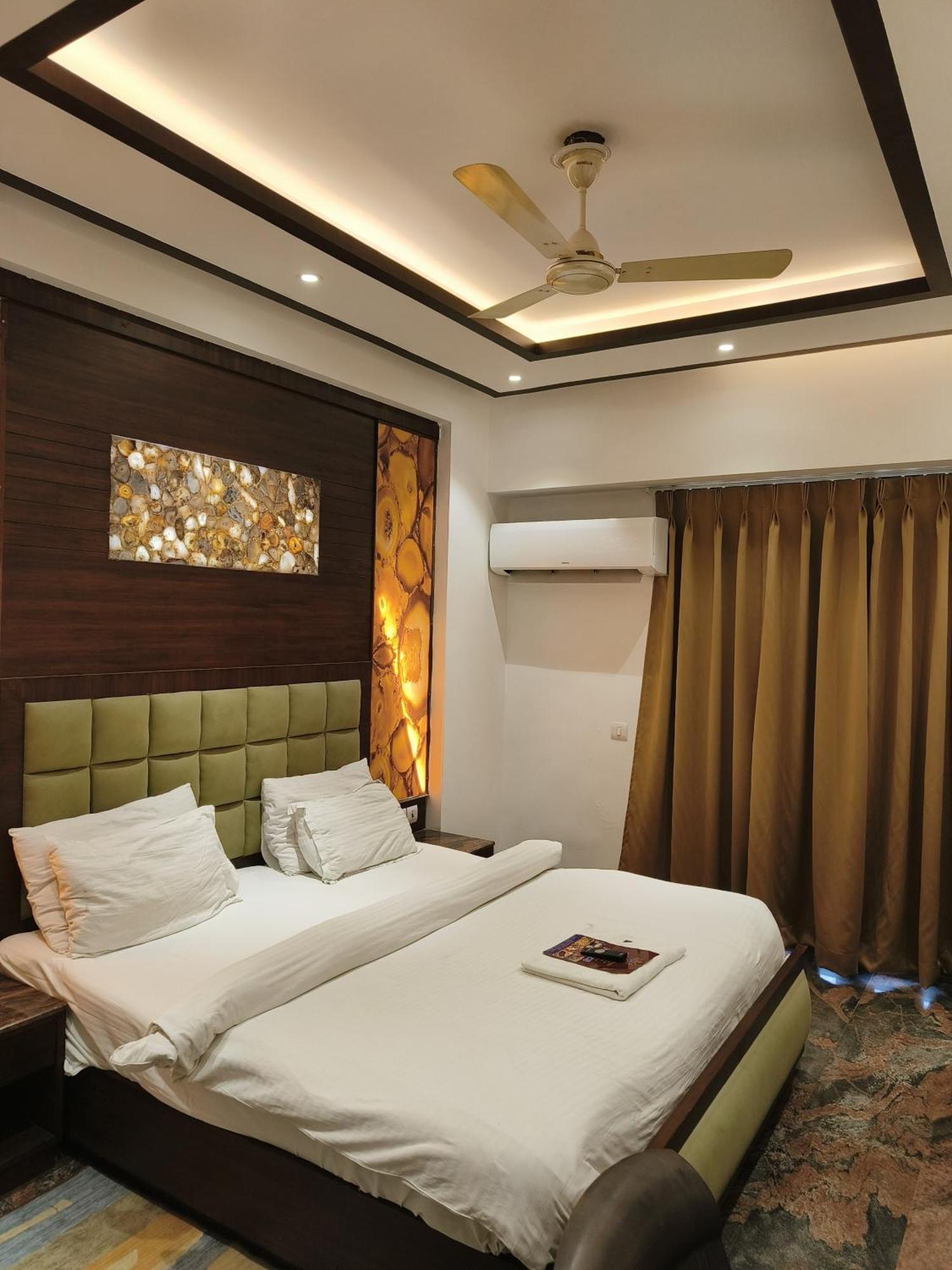 Jjk Rukmini Vilas Hotel & Banquet Muzaffarpur Esterno foto